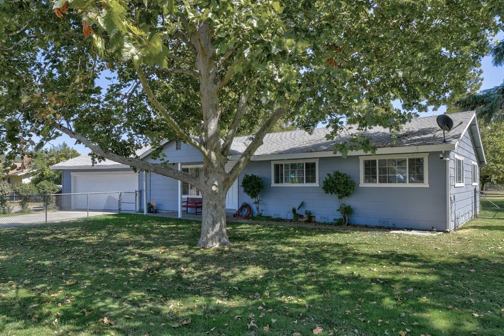 898 Cedar Ln, Olivehurst, CA 95961 Trulia