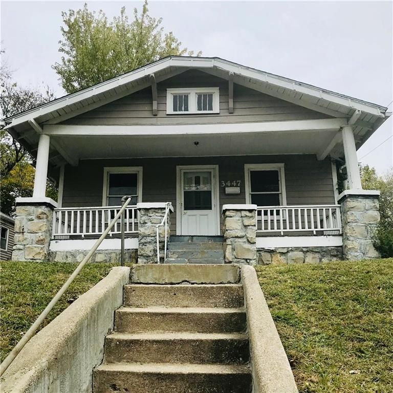 3447 Spruce Ave, Kansas City, MO 64128