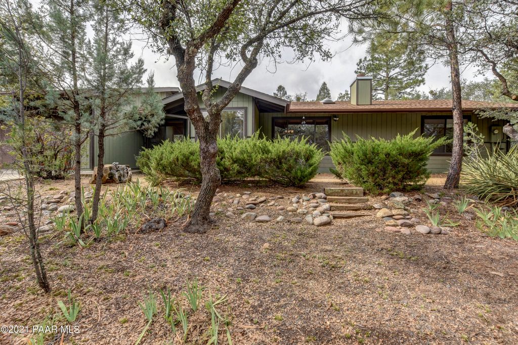 3 Broadmoor, Prescott, AZ 86305