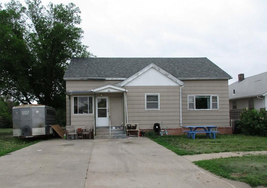 570 W 8th St, Colby, KS 5 Bed, 2.8 Bath SingleFamily Home 17