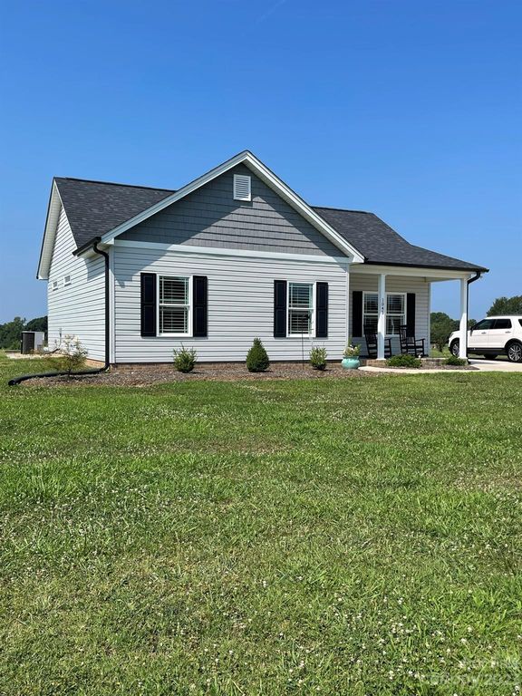 1045 Cleveland Ave, Grover, NC 28073