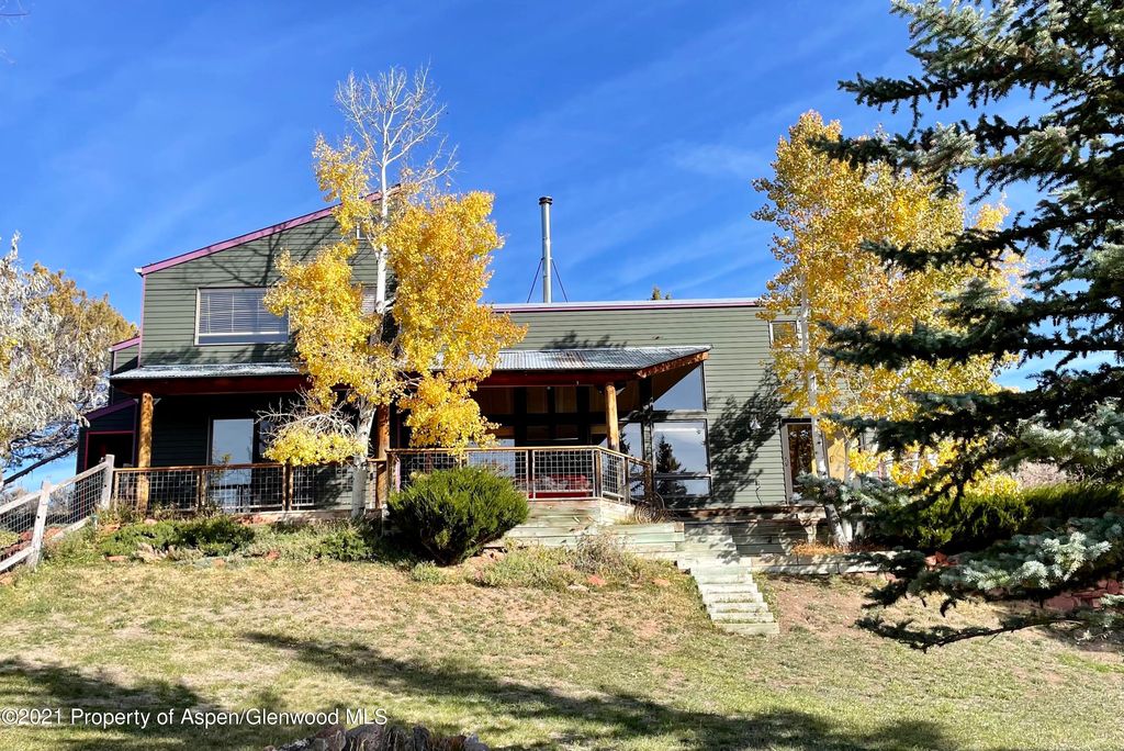 1039 Kings Row Ave, Carbondale, CO 81623