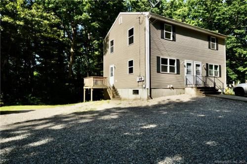 312 Dr Foote Rd #L, Colchester, CT 06415