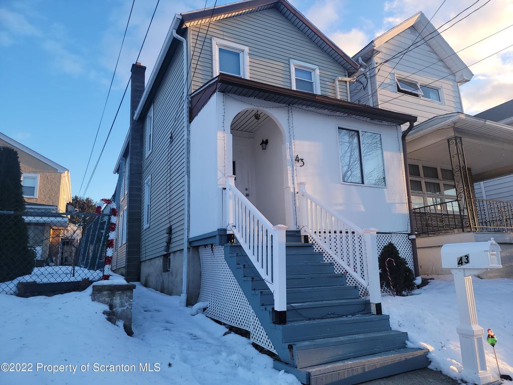 43 Custer St, Wilkes Barre, PA 18702