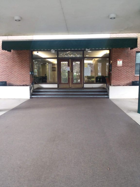 2965 Pharr Court South NW #607, Atlanta, GA 30305