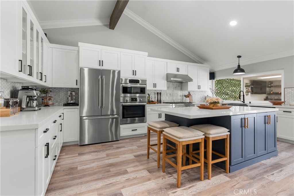 24202 Carrillo Dr, Mission Viejo, CA 92691