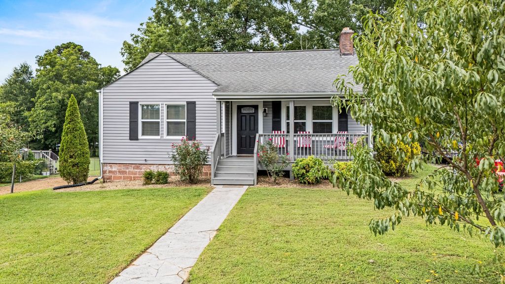 111 Brentwood Dr, Chattanooga, TN 37415