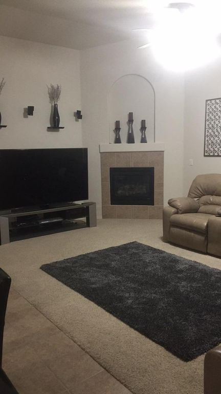 8600 Pine Springs Ct NE, Albuquerque, NM 87113