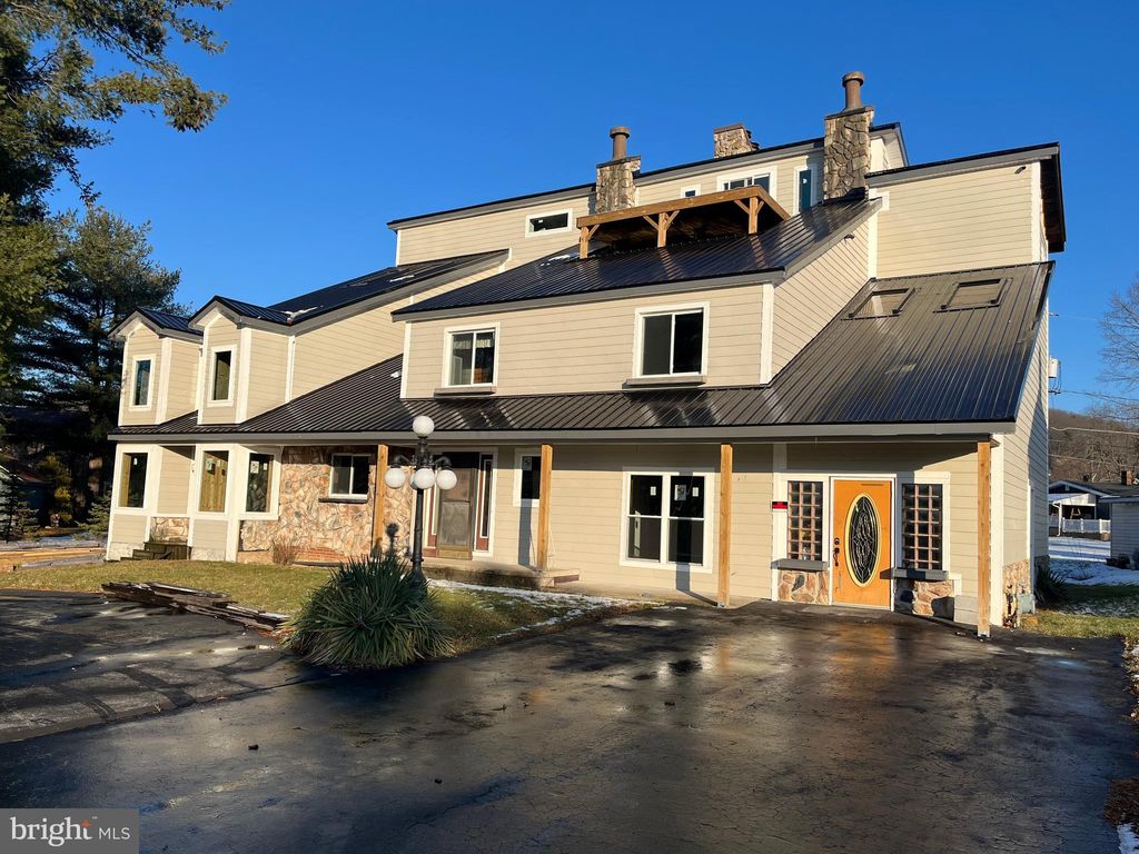 906 S 6th St, Clearfield, PA 16830 | MLS PACD2044222 | Trulia