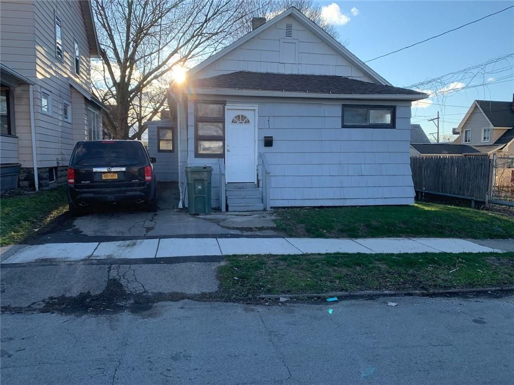 231 Hague St, Rochester, NY 14611