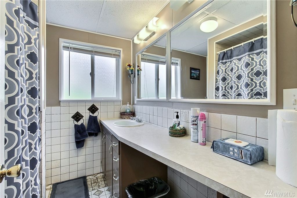 3574 E Howe St, Tacoma, WA - 6 Bed, 2 Bath Single-Family Home - 8