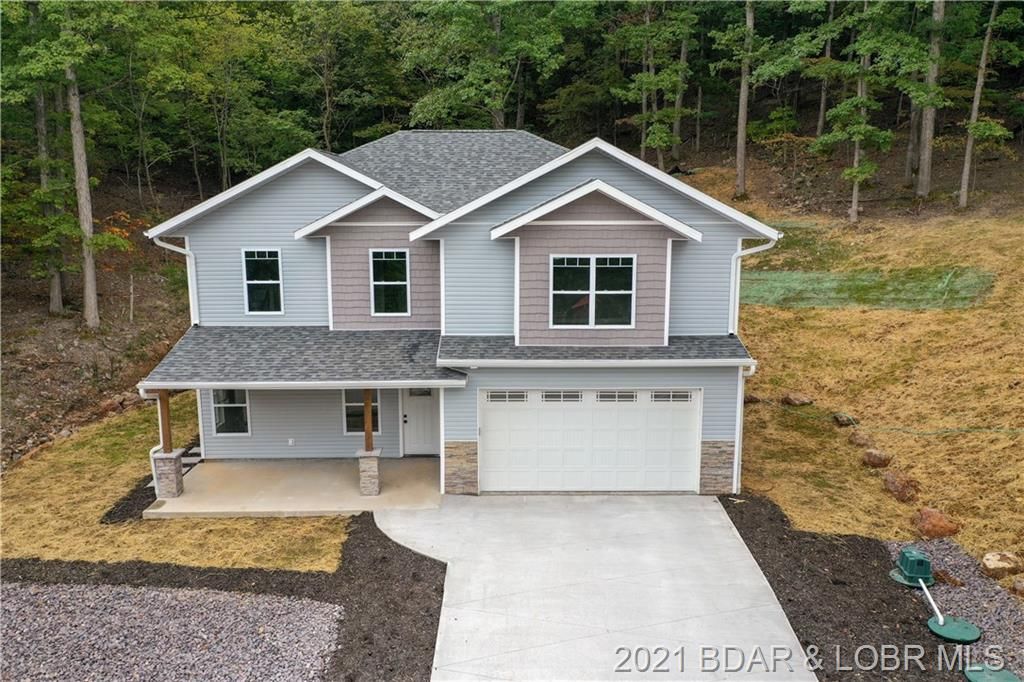 982 Dogwood Rd, Lake Ozark, MO 65049