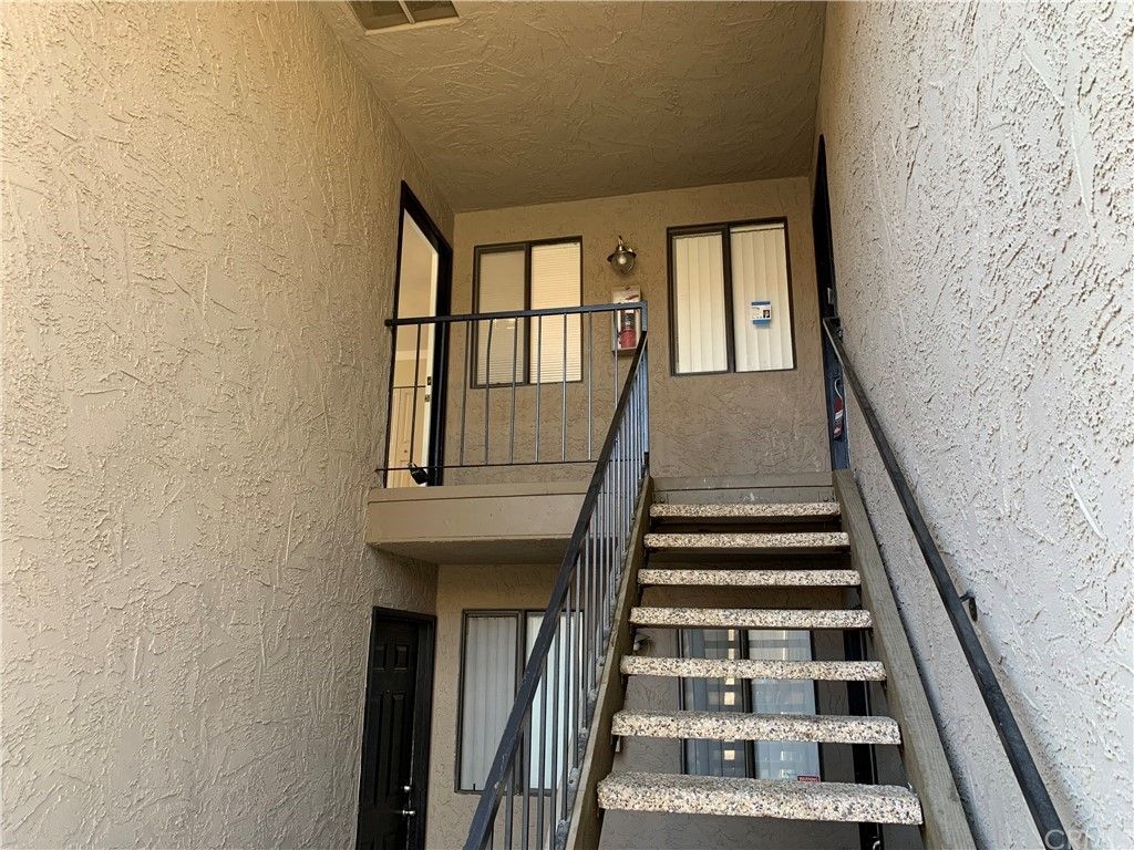 1265 Kendall Dr #1323, San Bernardino, CA 92407
