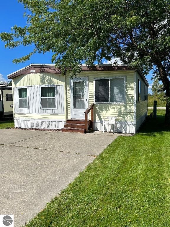 3675 E Michigan Ave, Au Gres, MI 48703 MLS 1915392 Trulia