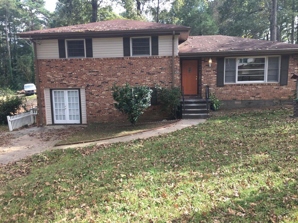 4285 Mercer Rd, Decatur, GA 30035