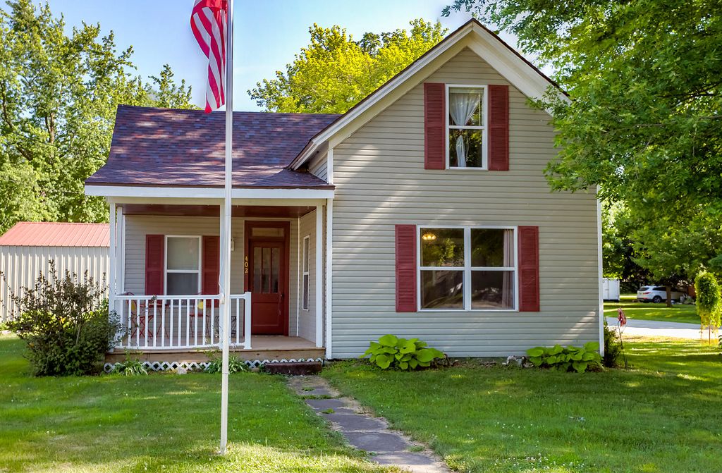 402 2nd St, Cambridge, IA 50046 Trulia