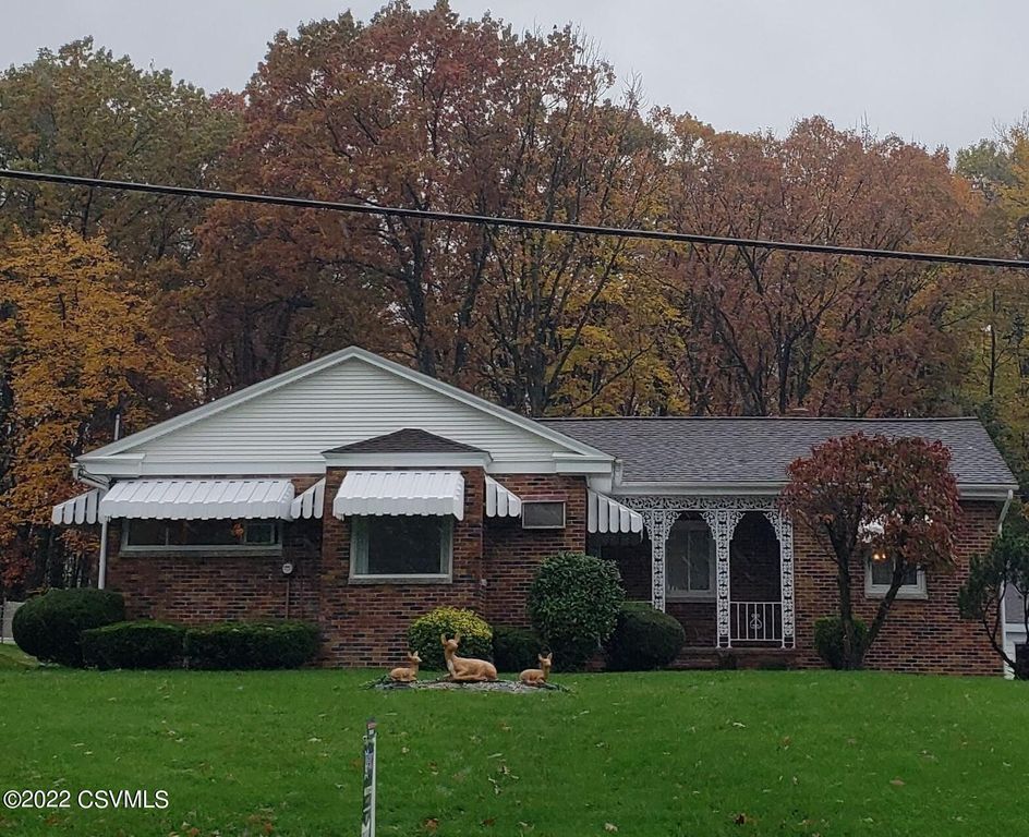245 Chestnut St, Kulpmont, PA 17834