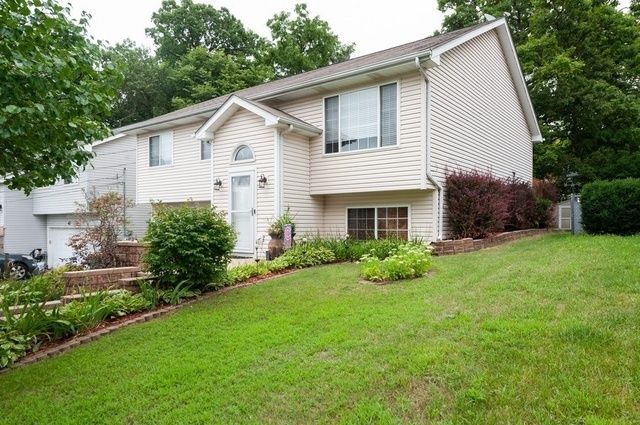 45 Marvin St, Fox Lake, IL 60020