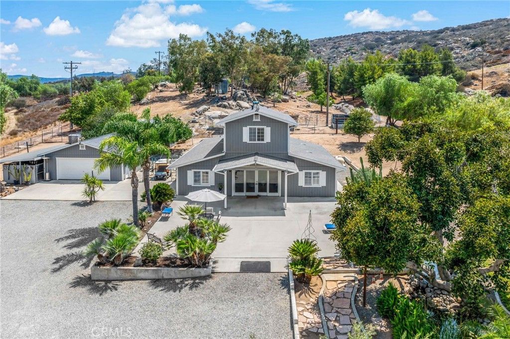 40555 Benji Ln, Hemet, CA 92544 MLS# SW25174905 Trulia