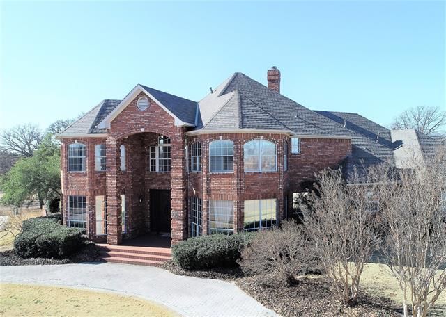 1806 Timber Ridge Cir, Corinth, TX 76210