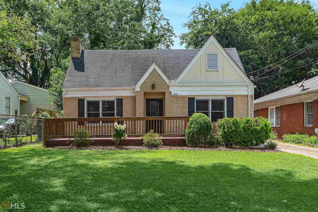 681 Holderness St SW, Atlanta, GA 30310