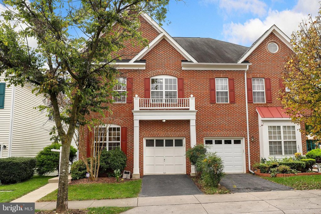 217 Swanton Ln, Gaithersburg, MD 20878