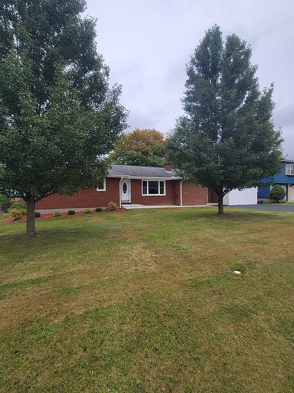 132 Hilltop Dr, Davidsville, PA 15928 Trulia