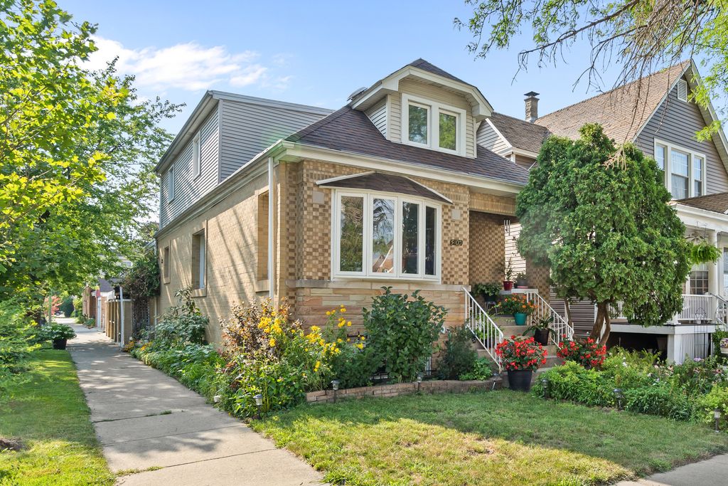 5400 N Mobile Ave, Chicago, IL 60630