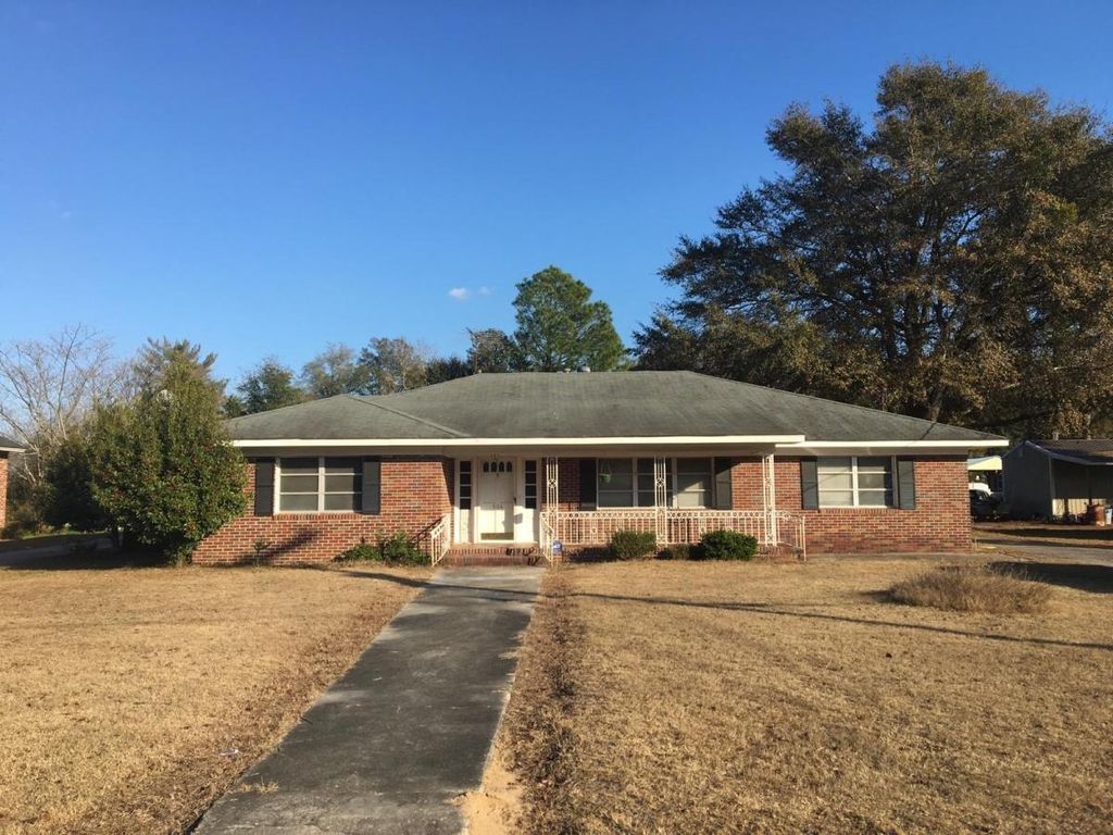 504 Baker St N, Blackville, SC 4 Bed, 3 Bath SingleFamily Home 12