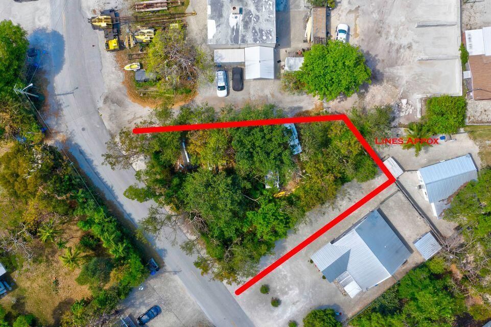 Mahogany Dr, Key Largo, FL 33037