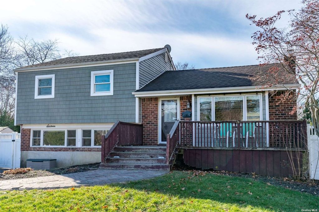 16 Frost Lane, Greenlawn, NY 11740 MLS 3519032 Trulia