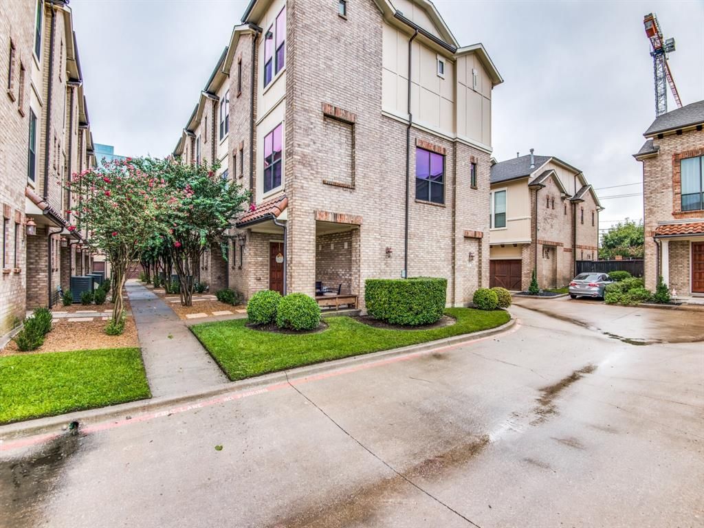 13900 Noel Rd 11, Dallas, TX 2 Bed, 2 Bath Condo 48 Photos Trulia