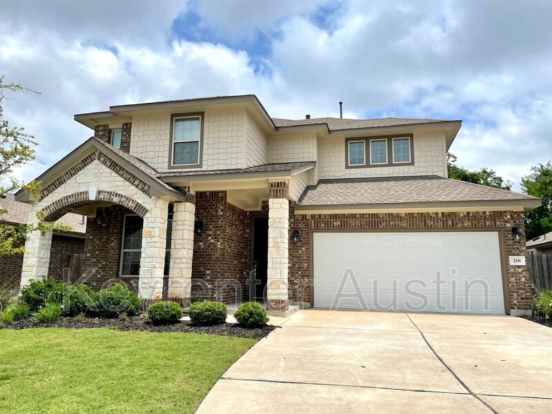 218 Summer Pointe Dr, Buda, TX 78610