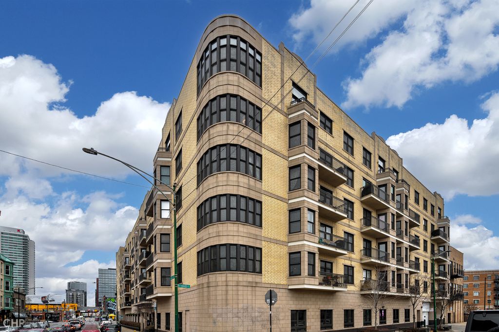520 N Halsted St #516, Chicago, IL 60642