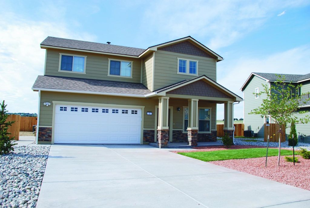 650 McChord St, Colorado Springs, CO 80916