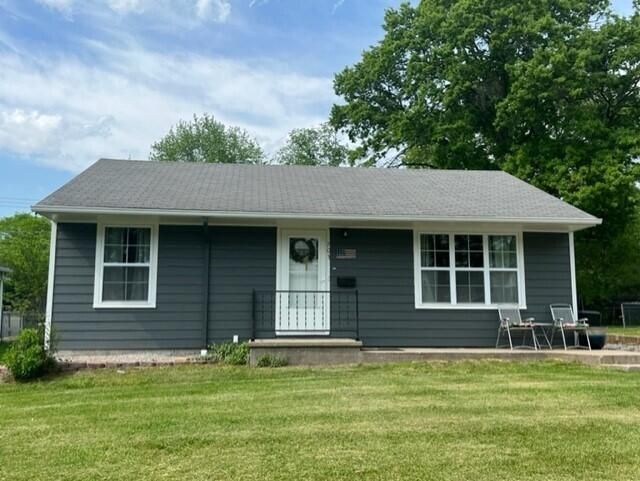 703 Yale St, Mexico, MO 65265
