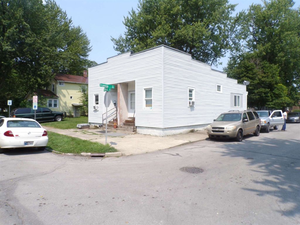 1005 Franklin Ave, Fort Wayne, IN 46808