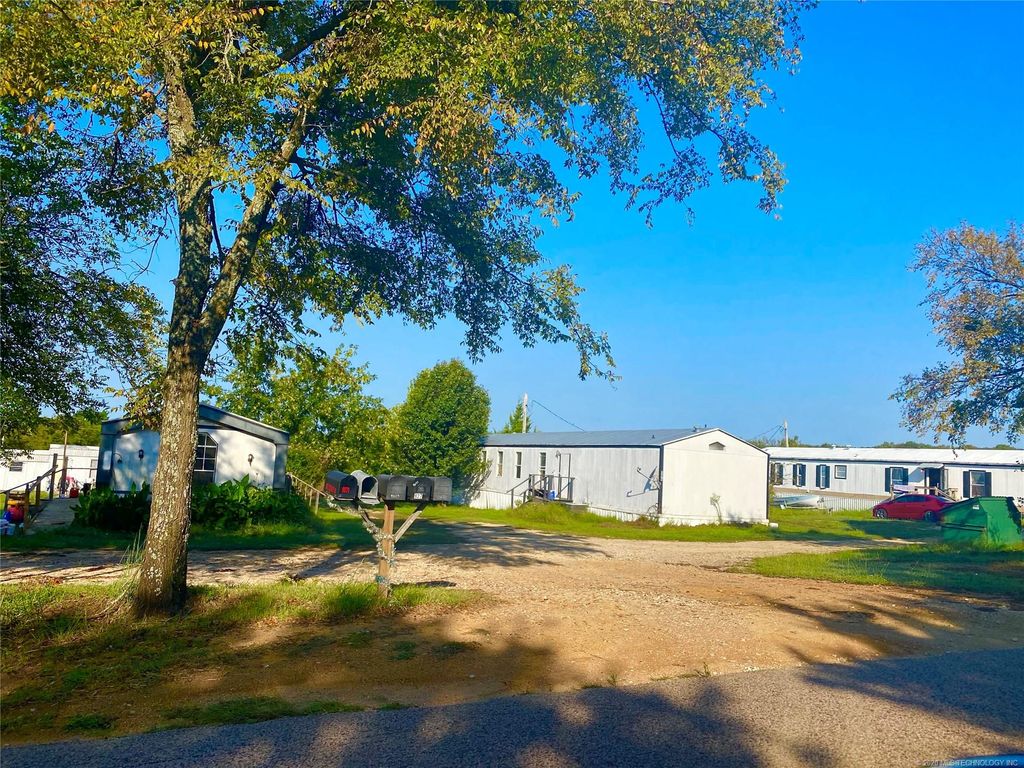 9271 Texoma Park Rd, Kingston, OK 73439 3 Bed, 2 Bath Mobile
