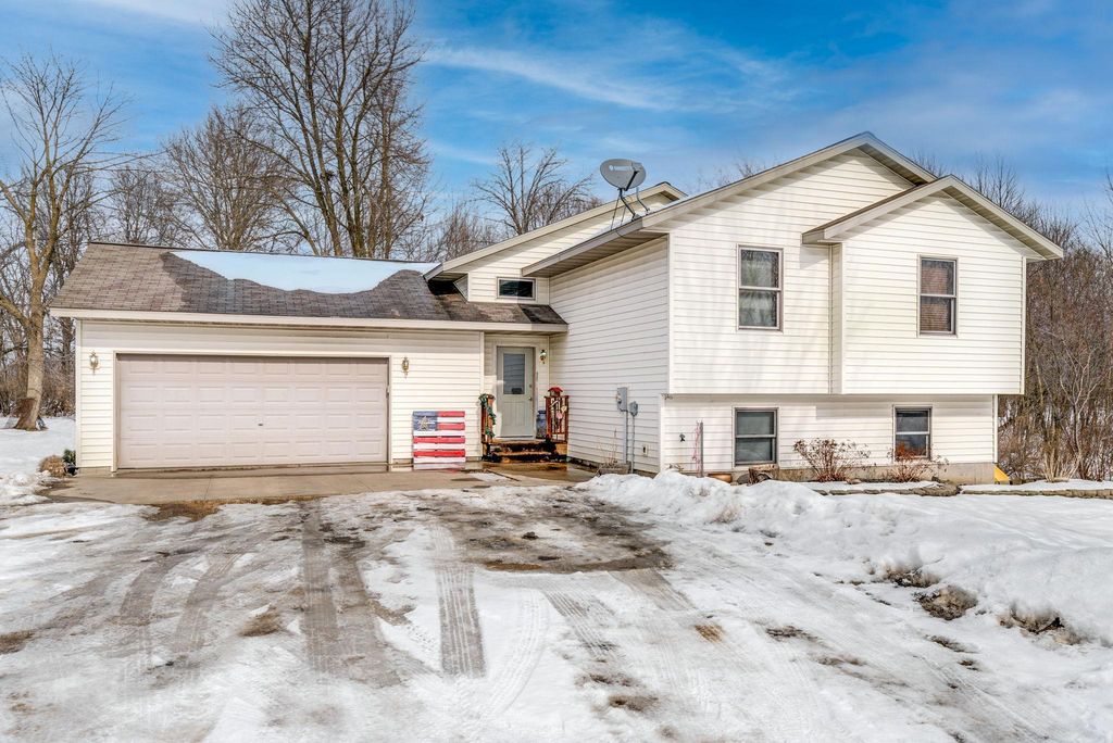1805 93rd Ave, Dresser, WI 54009 Trulia