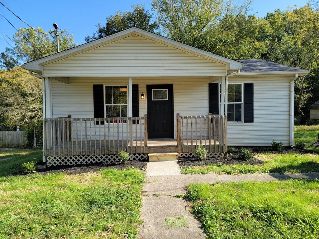 1225 S Irvine Rd, Irvine, KY 2 Bed, 1 Bath SingleFamily Home 29