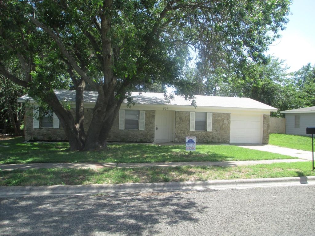 507 Curry Ave, Copperas Cove, TX 76522