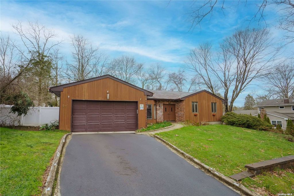 22 Kinsella Street, Dix Hills, NY 11746 Trulia