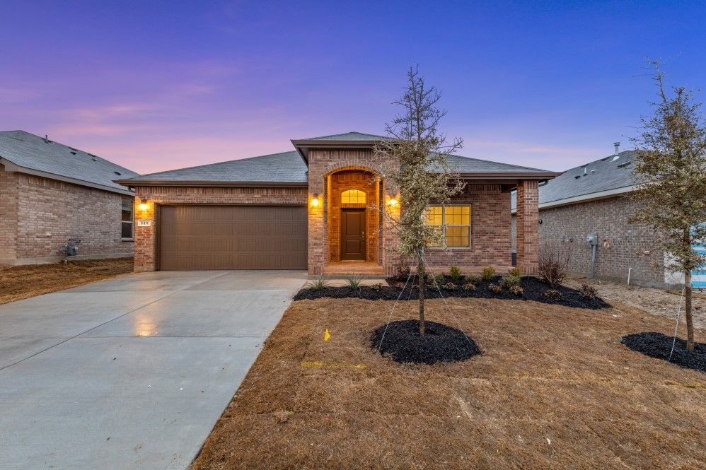 GALLUP Plan in Bluestem, Rhome, TX 76078