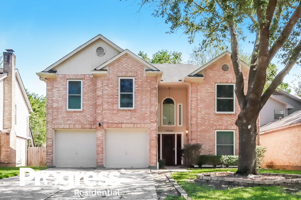 19526 Autumn Creek Ln, Humble, TX 77346