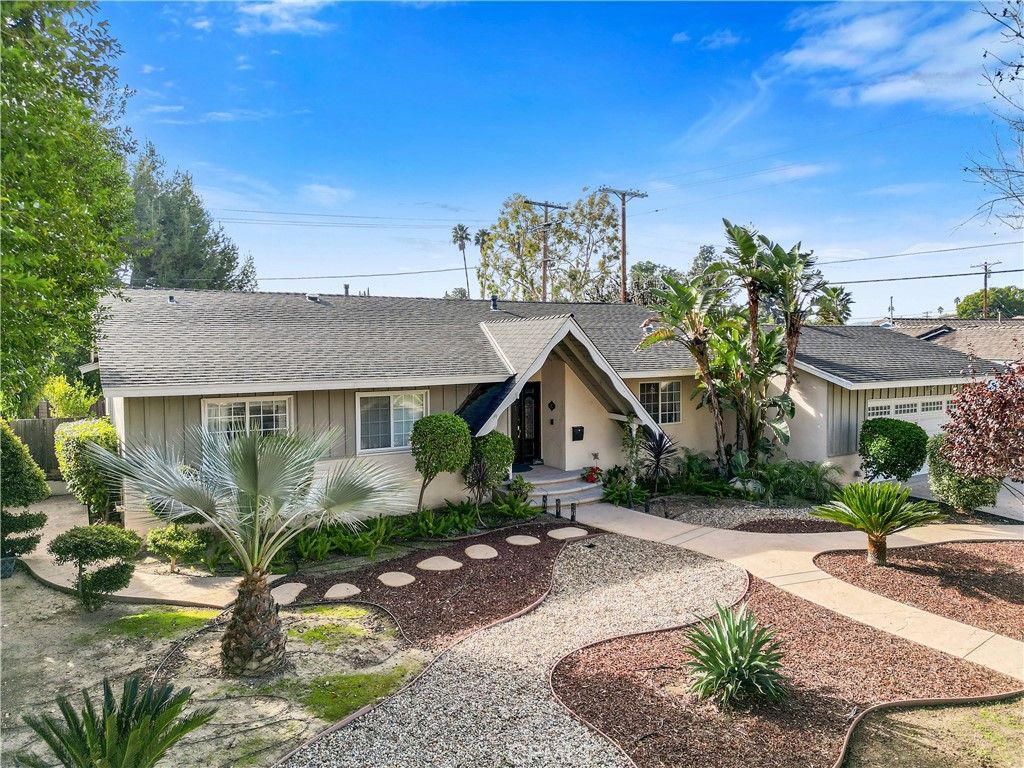 22258 Schoenborn St, Canoga Park, CA 91304 Trulia