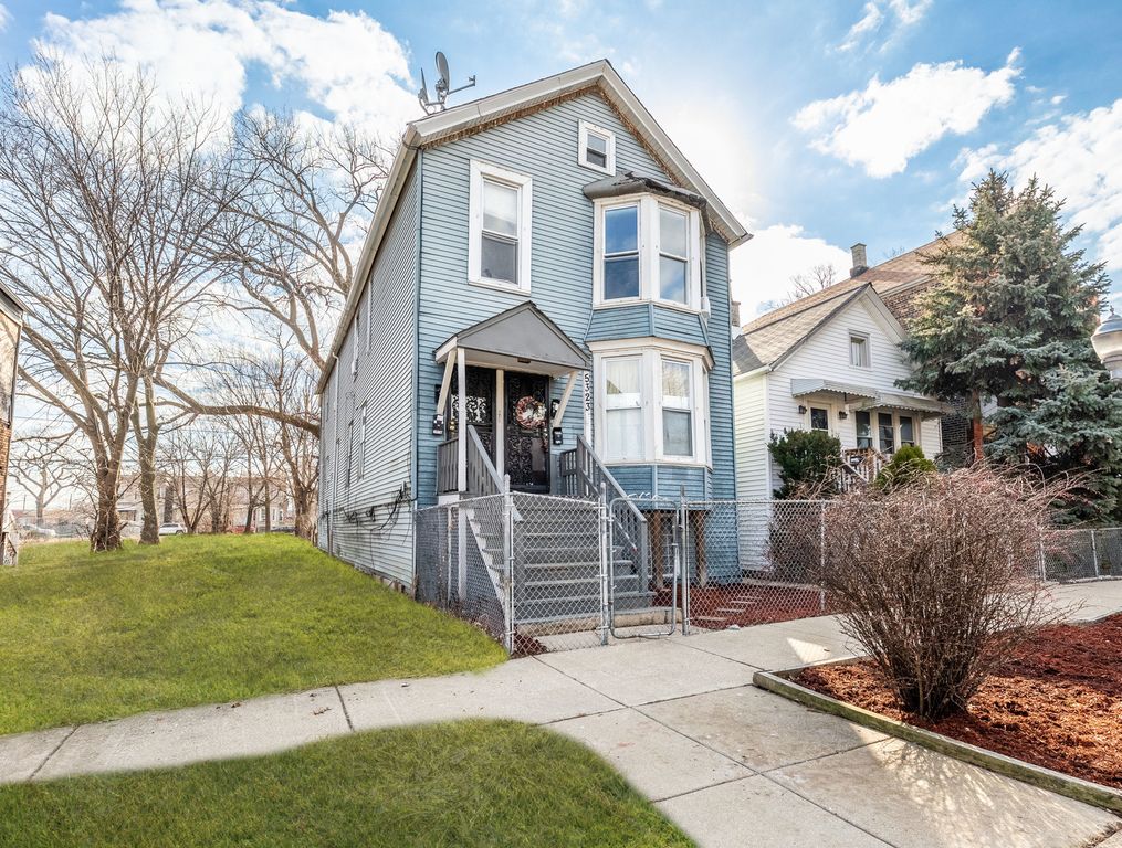 5323 S Emerald Ave, Chicago, IL 60609