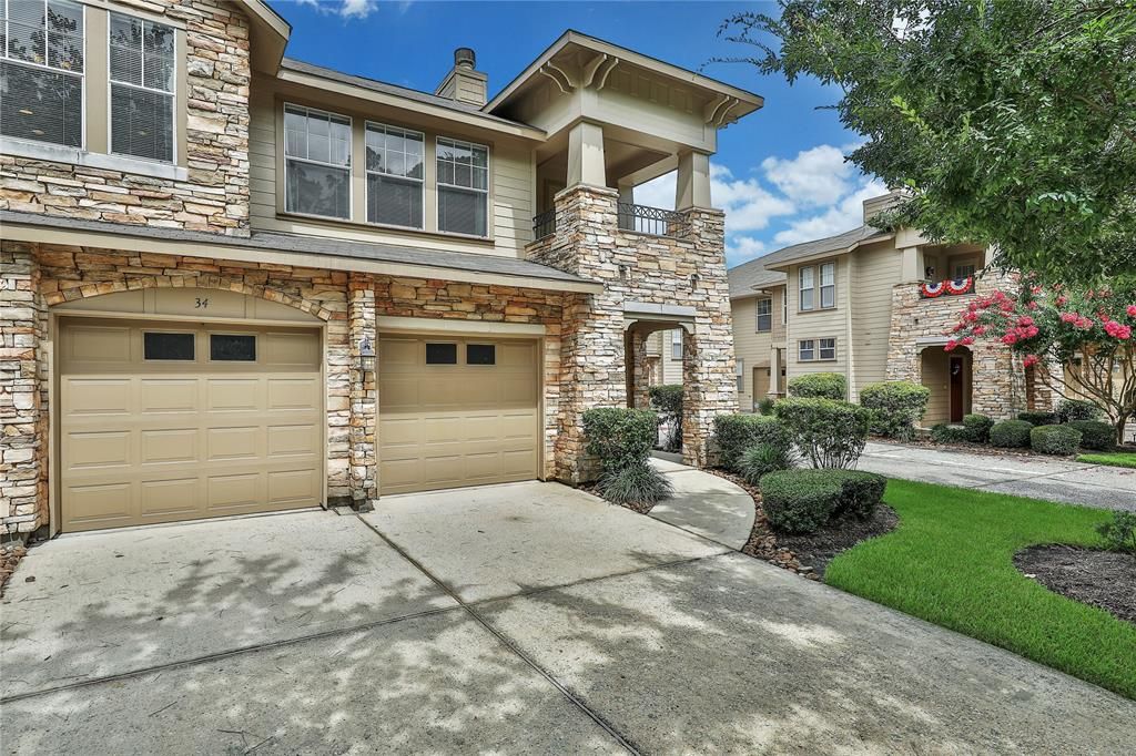 34 Scarlet Woods Ct, Spring, TX - 2 Bed, 2 Bath Townhouse - 21 Photos