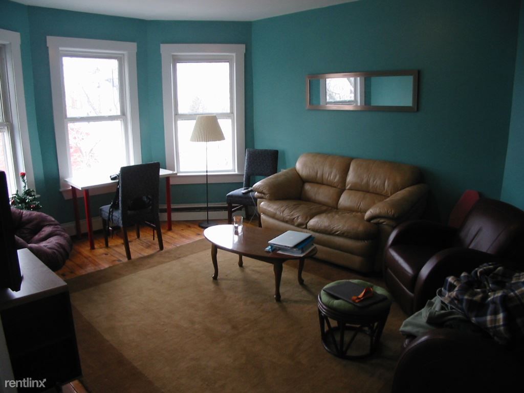 64 Pleasant St #5, Cambridge, MA 02139
