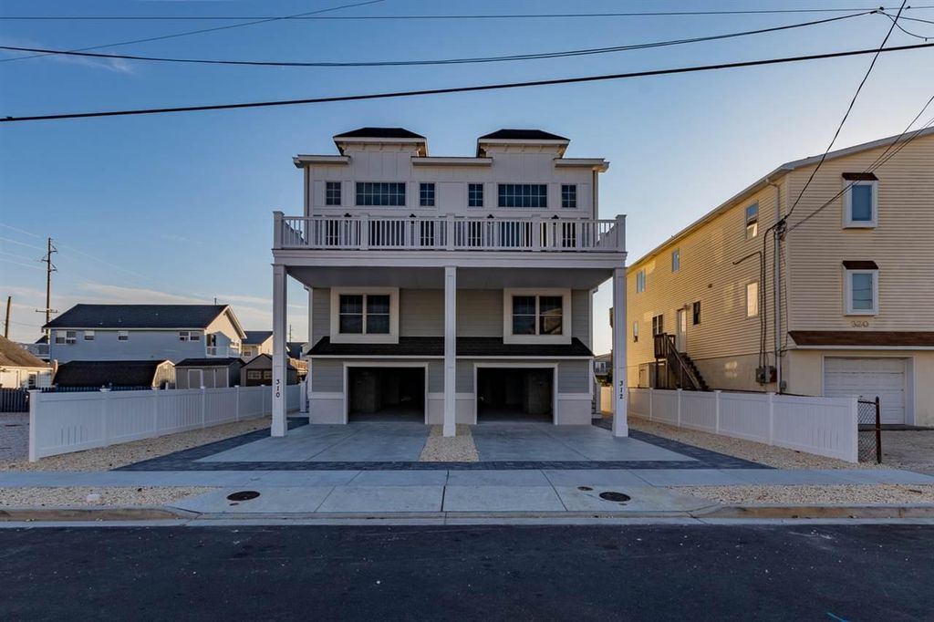 310 40th St, Avalon, NJ 5 Bed, 5 Bath Condo 25 Photos Trulia