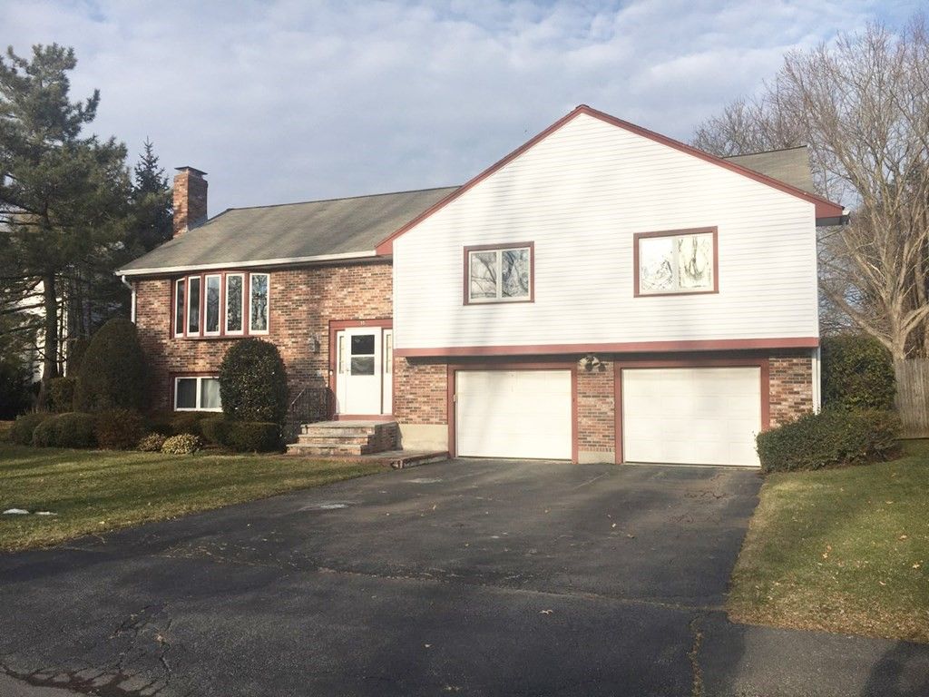 55 June Ln, Newton, MA 02459